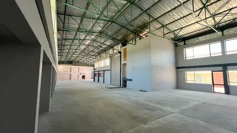 WhatsApp Image 2025-12-11 at 09.20.06 (2).